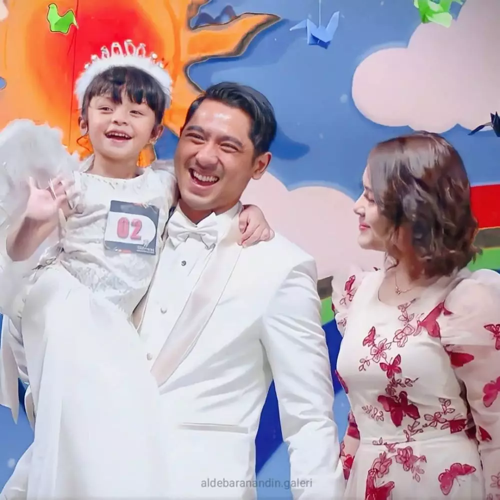 foto keluarga sinetron Ikatan Cinta © 2021 brilio.net