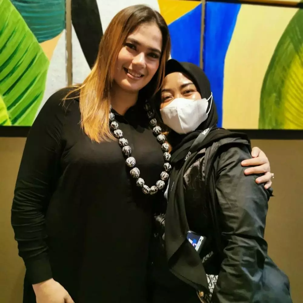 Potret terbaru Cathrine Wilson usai bebas © Instagram & YouTube Potret terbaru Cathrine Wilson usai bebas © Instagram & YouTube