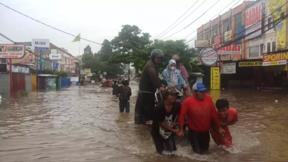 Banjir Jakarta 2021 © berbagai sumber Banjir Jakarta 2021 © berbagai sumber