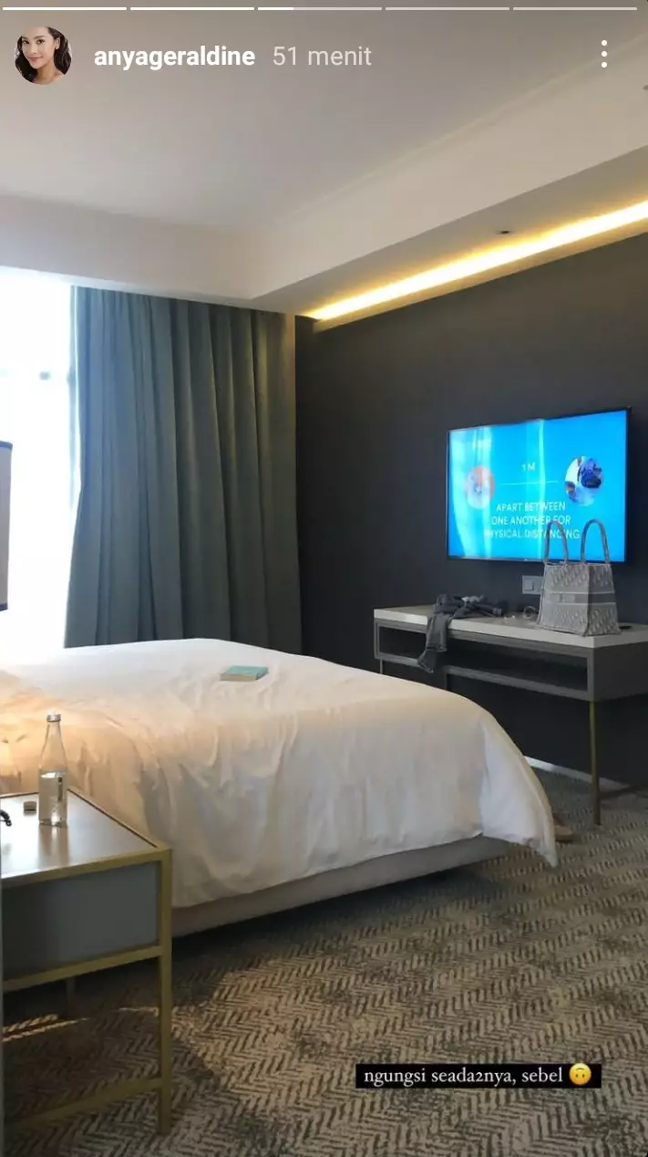 Anya Geraldine terjebak banjir © 2021 brilio.net