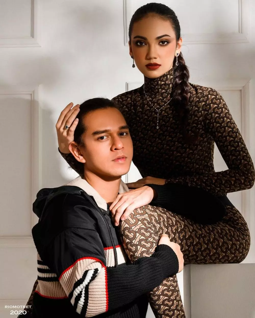 Pemotretan Haico Van der Veken dan Rangga Azof berbagai tema © Instagram