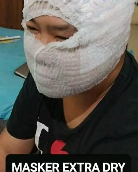 Kreasi masker nyeleneh © 2021 brilio.net Kreasi masker nyeleneh © 2021 brilio.net