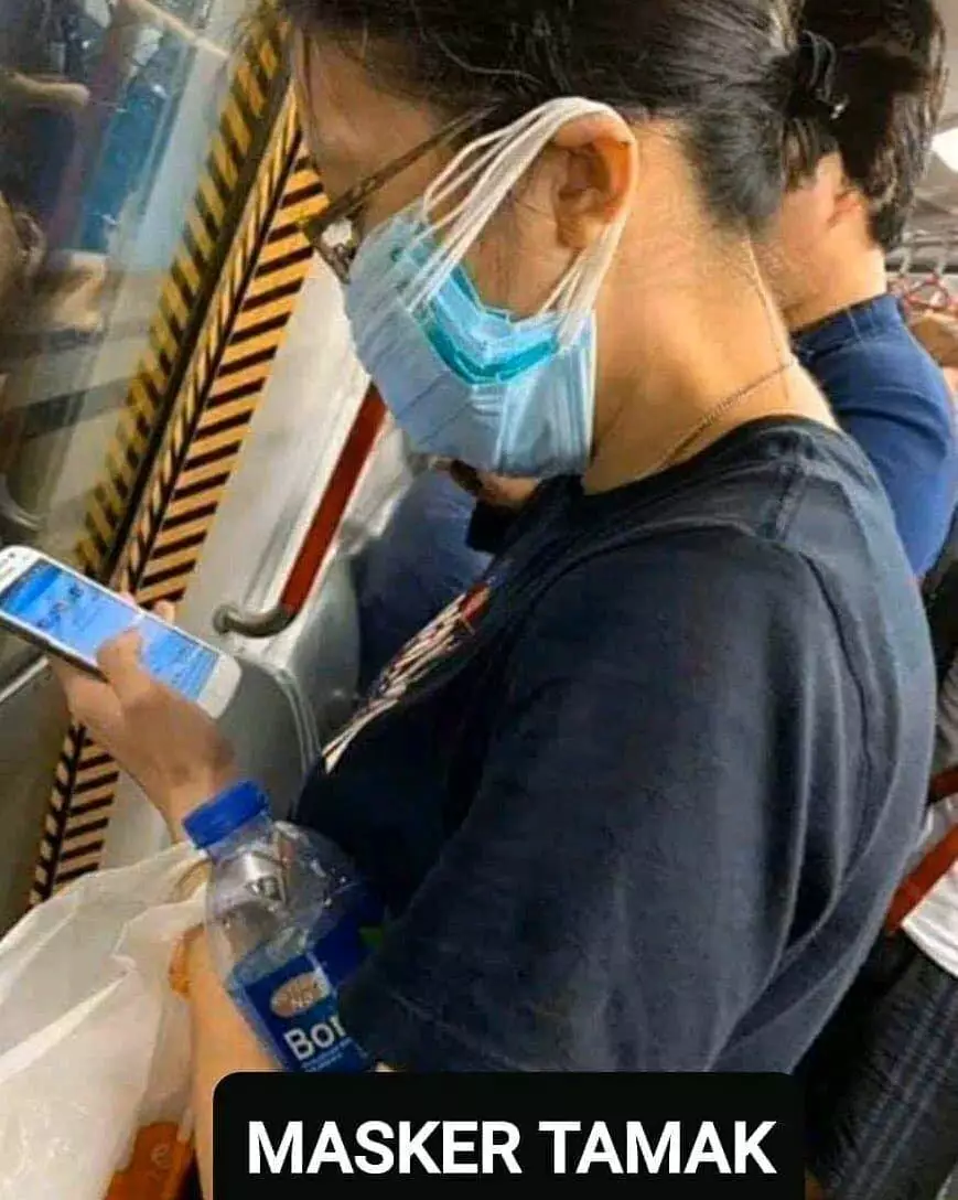 Kreasi masker nyeleneh © 2021 brilio.net Kreasi masker nyeleneh © 2021 brilio.net