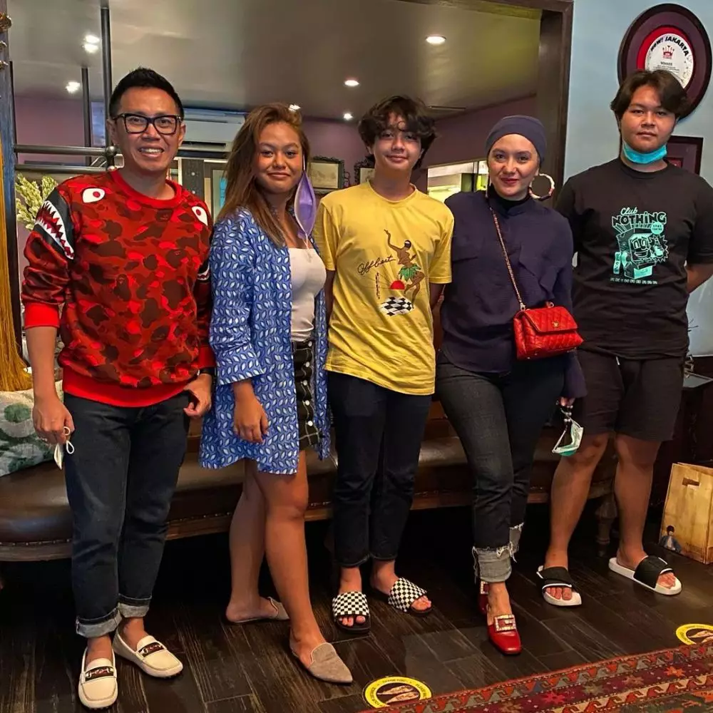 Siswi SMP viral istri Eko Patrio © Instagram Siswi SMP viral istri Eko Patrio © Instagram