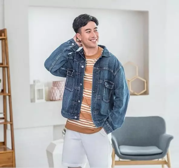 Seleb lulusan kampus luar negeri © Instagram