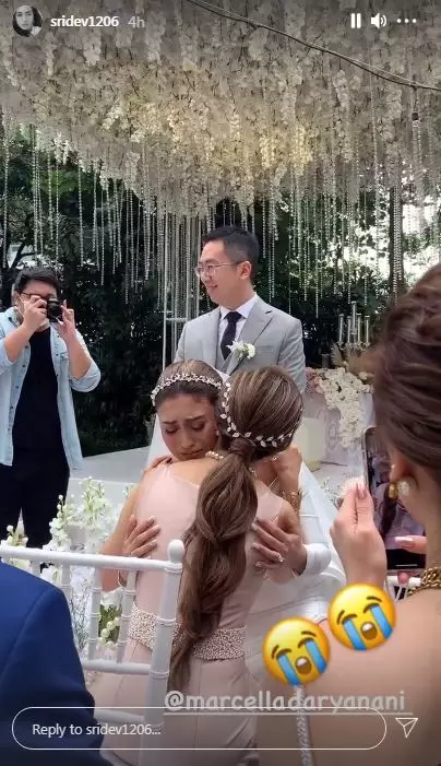 Momen pernikahan Marcella Daryanani dan Willy Instagram © 2021 brilio.net