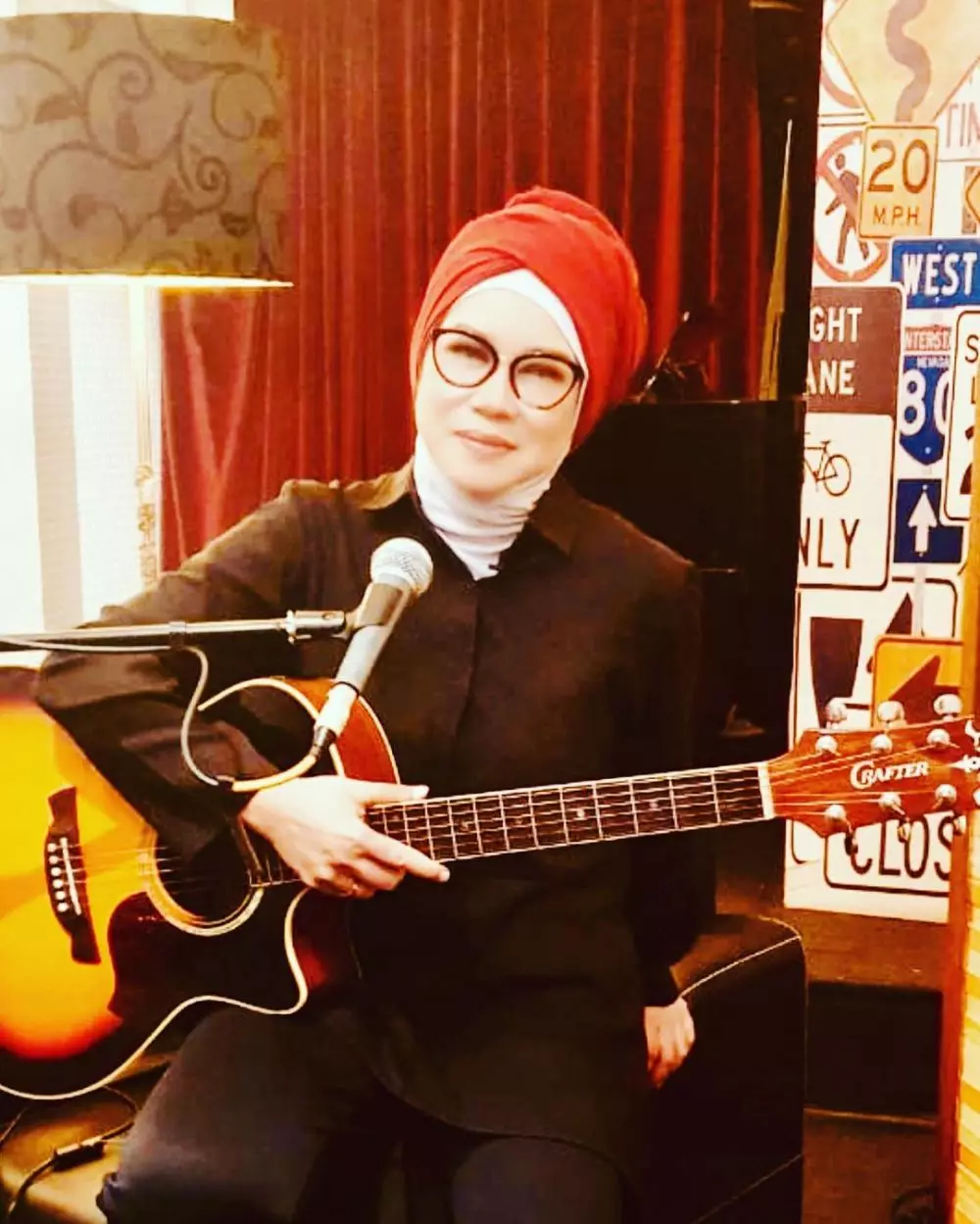 Potret terbaru coach legend AFI © Instagram