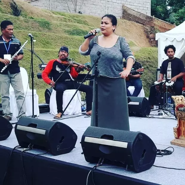 Potret terbaru coach legend AFI © Instagram