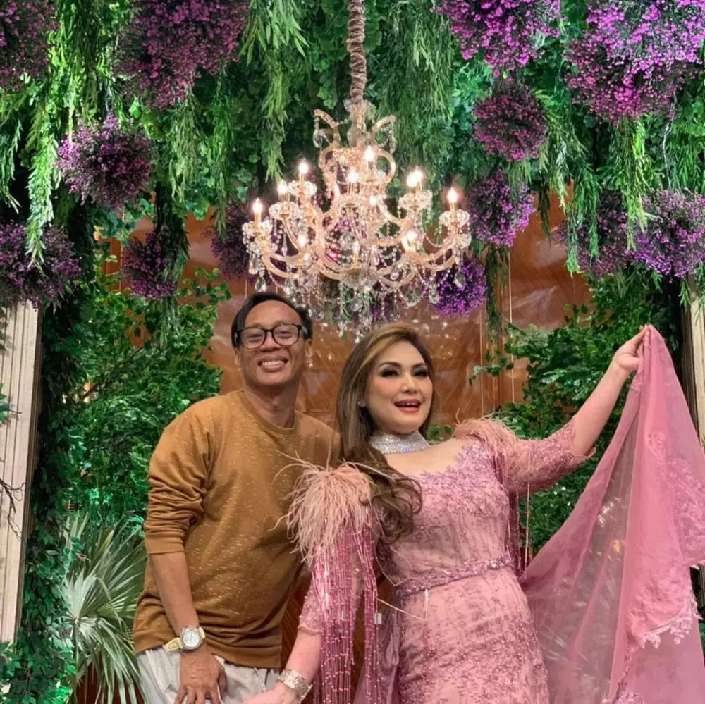 OOTD ala Nia Daniaty © Instagram