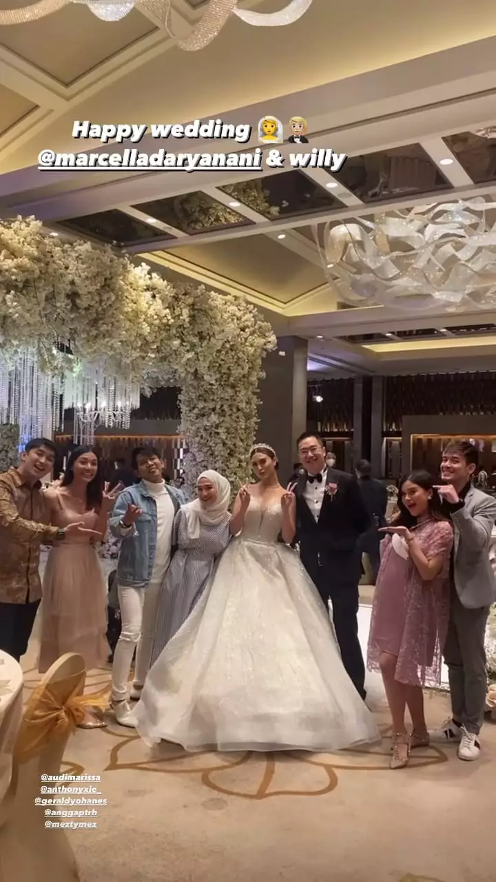 seleb hadiri pernikahan marcella daryanani © Instagram