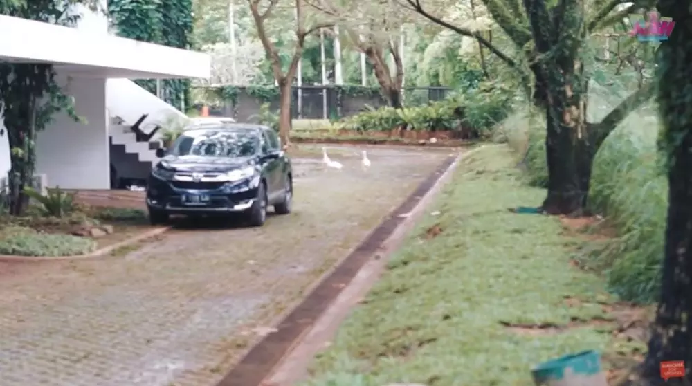 rumah Irish Bella usai surut © YouTube