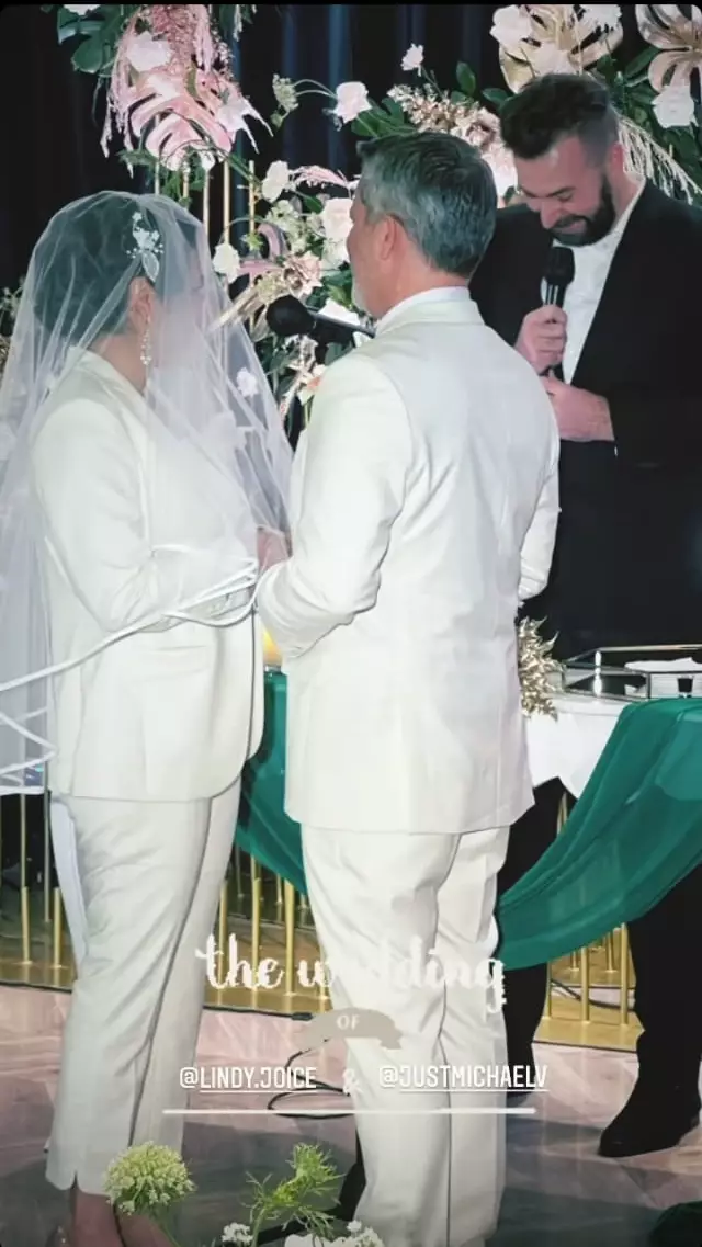 Momen Sophia Latjuba di pernikahan mantan suami © Instagram Momen Sophia Latjuba di pernikahan mantan suami © Instagram