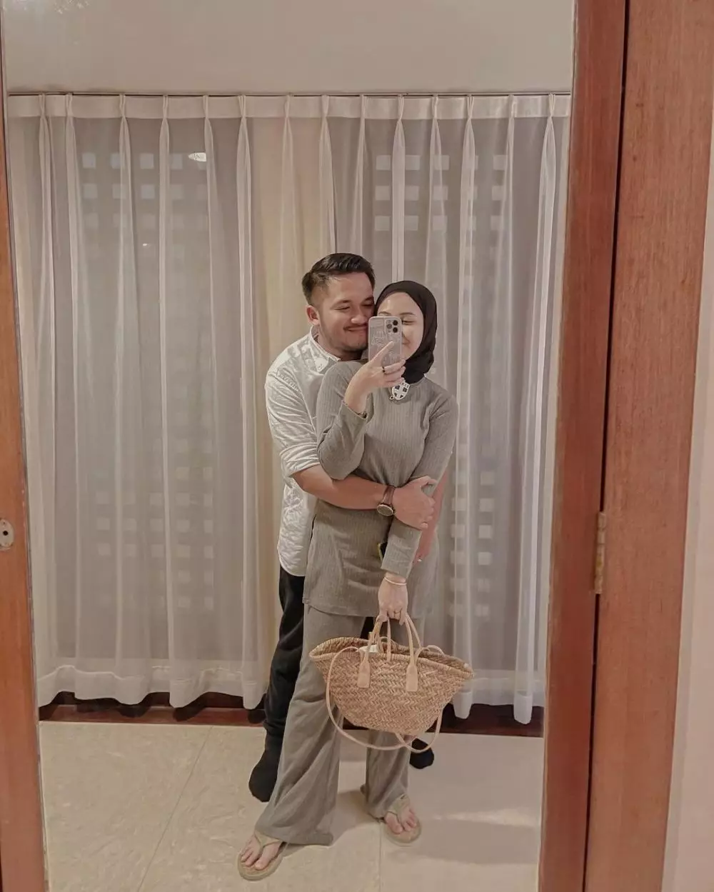 honeymoon Kesha Ratuliu © Instagram