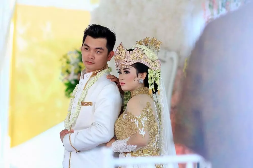 penjual bakso cantik © Instagram