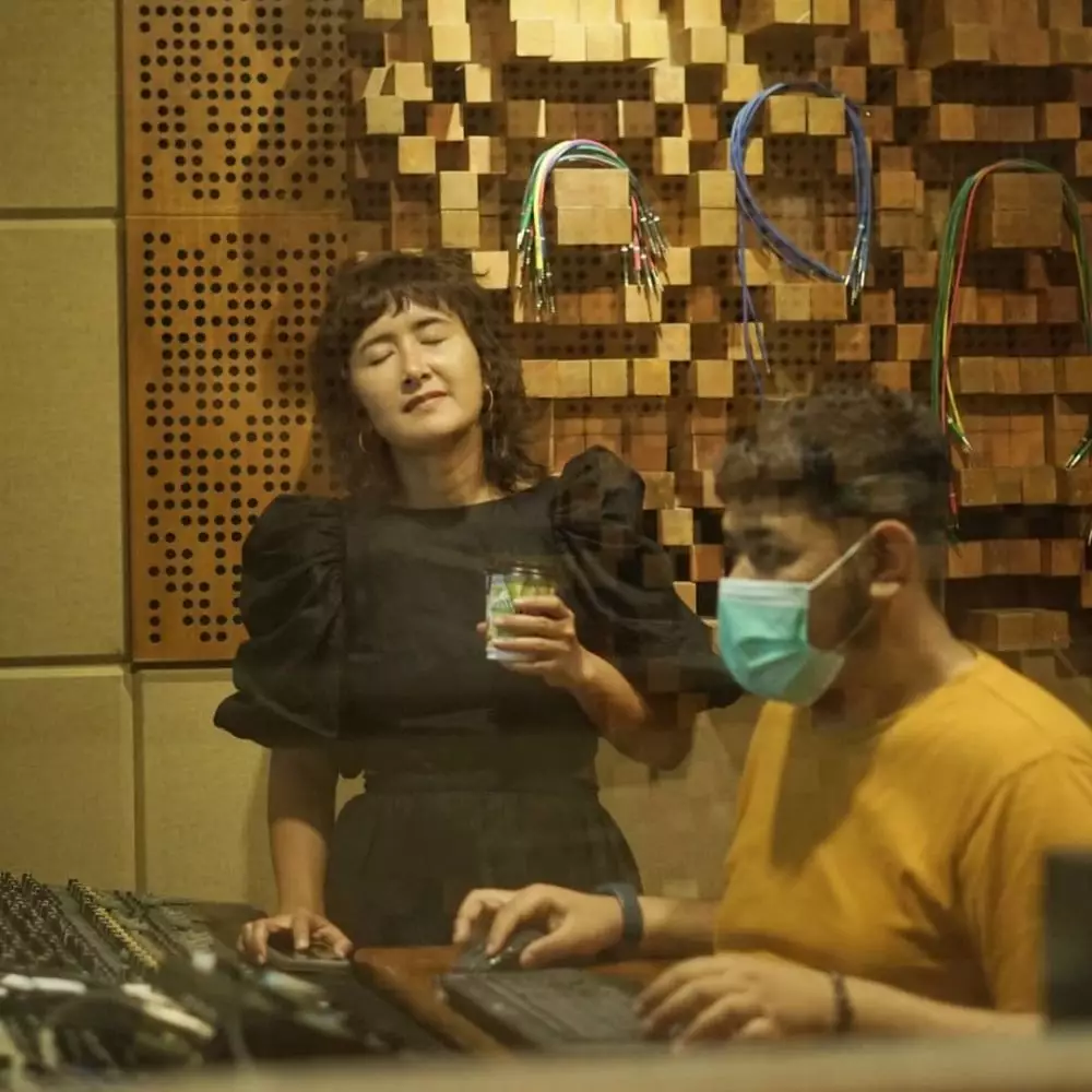 momen rekaman widi mulia © Instagram