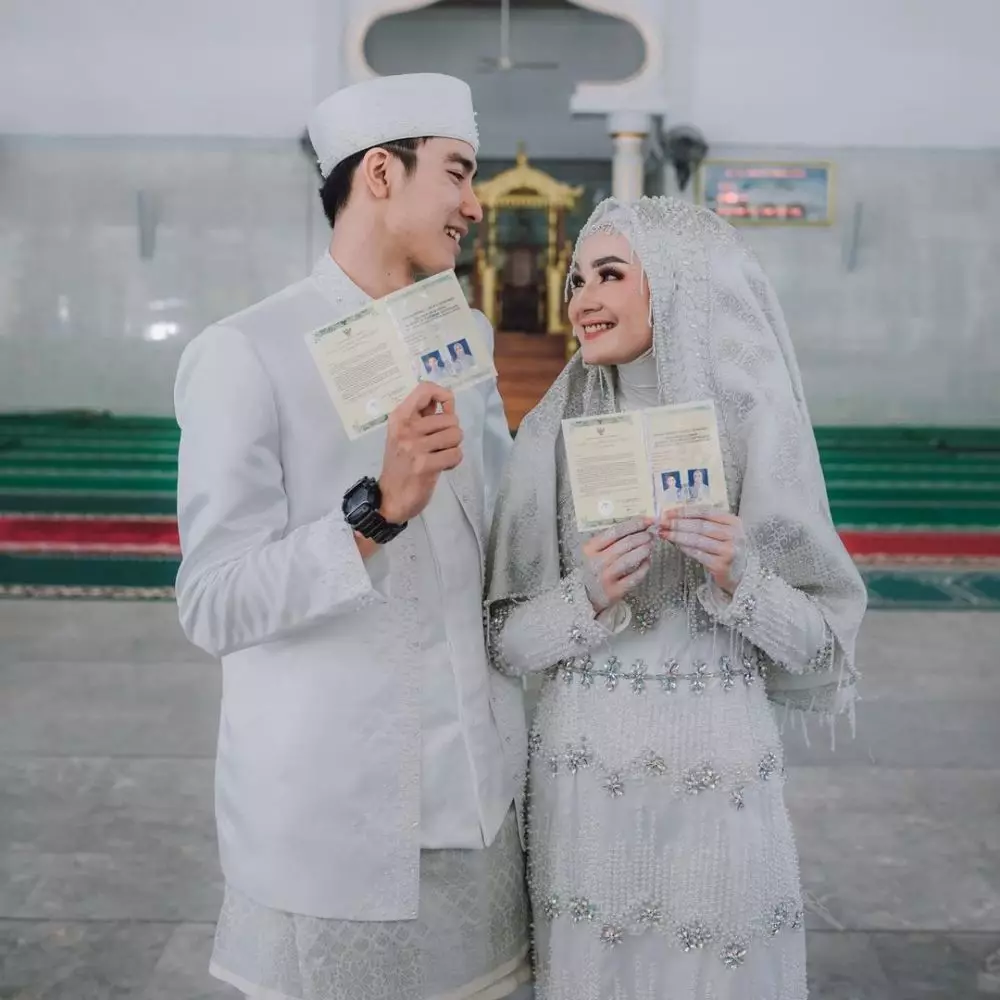 10 pasangan anak langit © Instagram