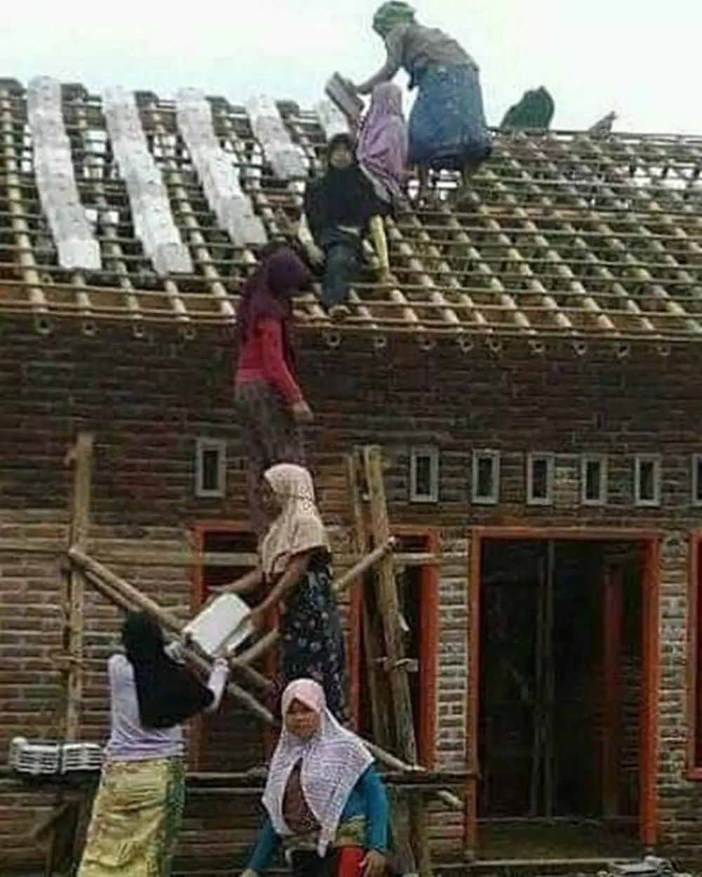 perempuan tangguh bikin insecure © Instagram