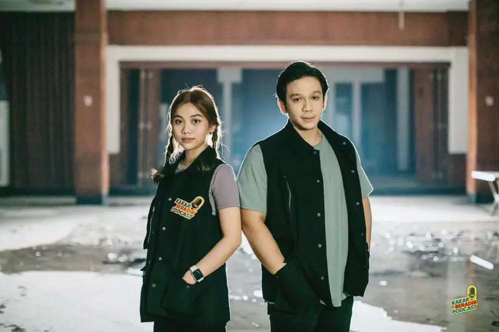 Potret kebersamaan Jordi Onsu dan Frislly Herlind © Instagram