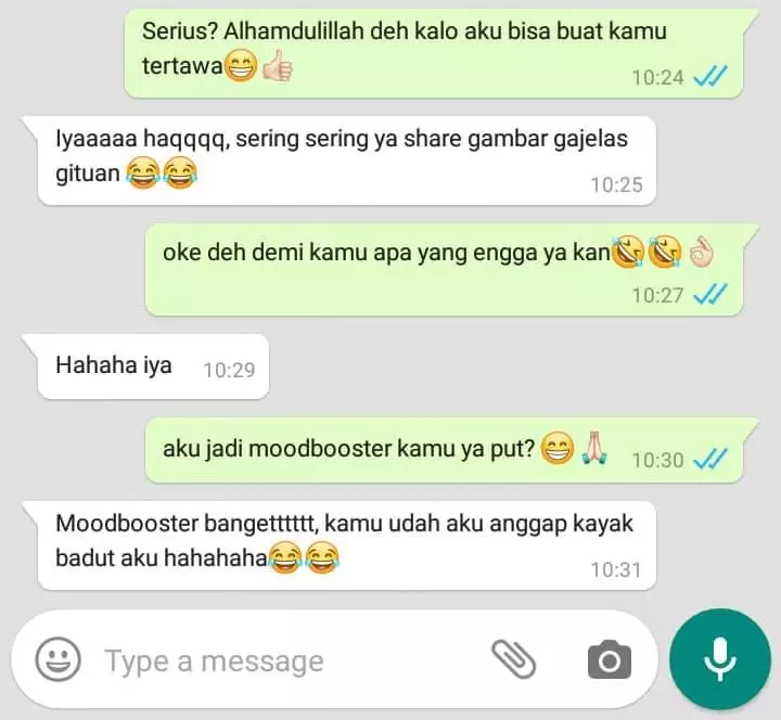 Chat lucu cowok ke gebetan © berbagai sumber