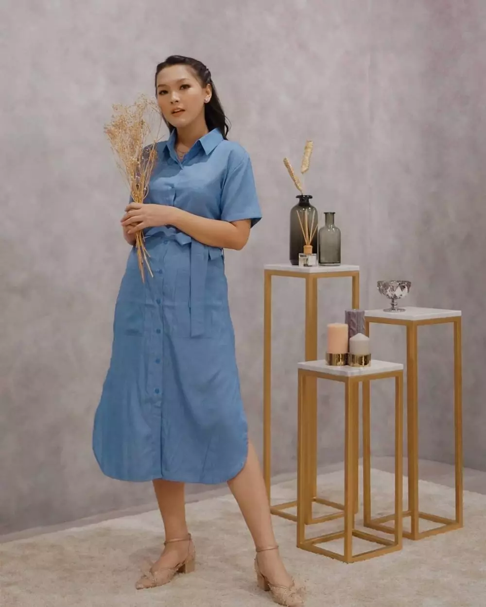 outfit Ana Riana saat hamil © 2021 brilio.net