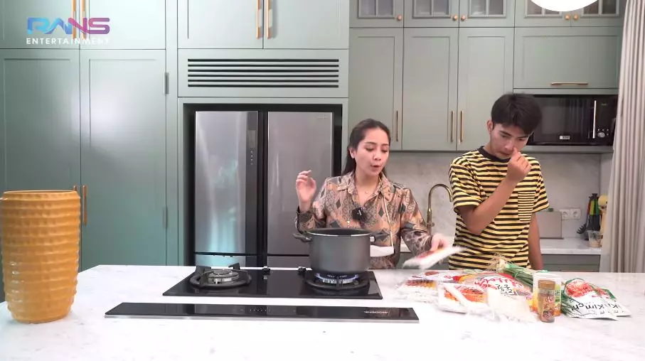 lemari rahasia Nagita © 2021 brilio.net lemari rahasia Nagita © 2021 brilio.net