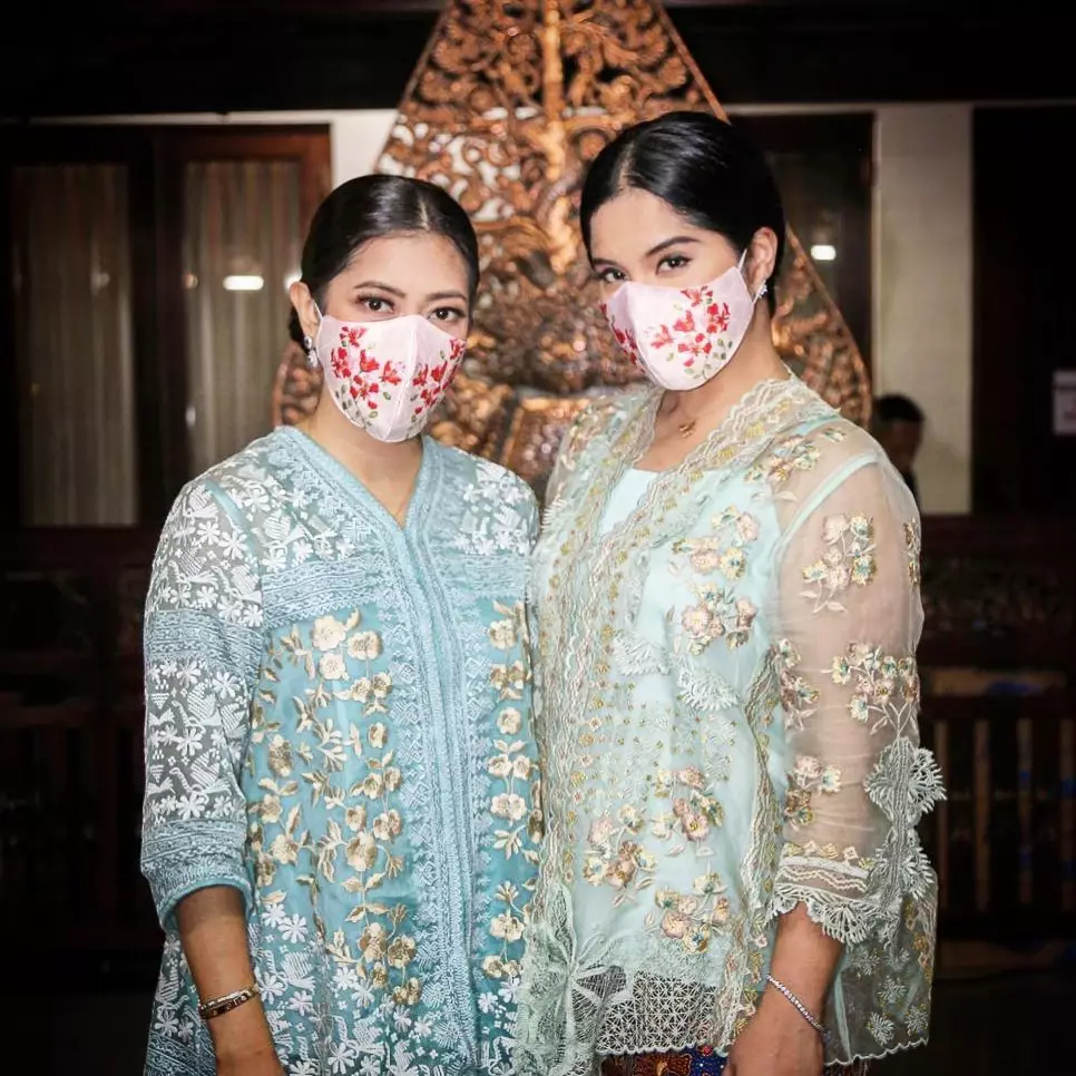 Annisa Pohan kondangan masker ©Instagram