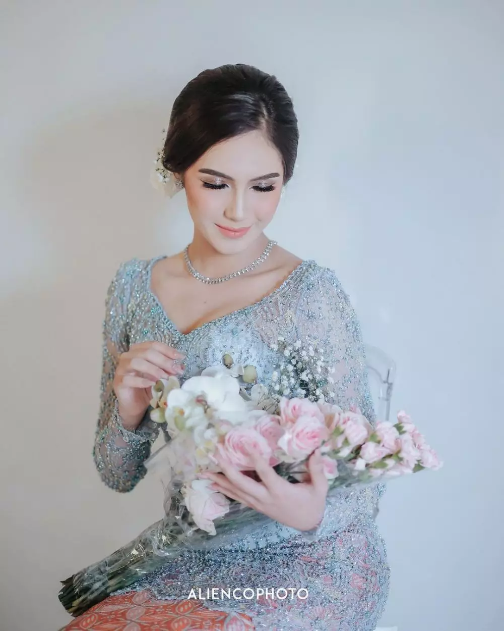 Syahra Larez tunangan © Instagram