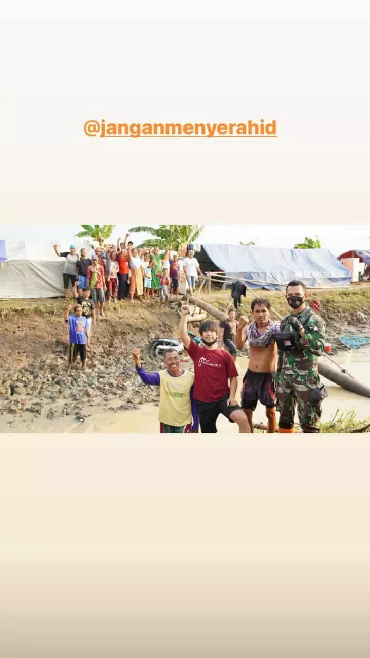 momen rian dmasiv bantu korban banjir © Instagram
