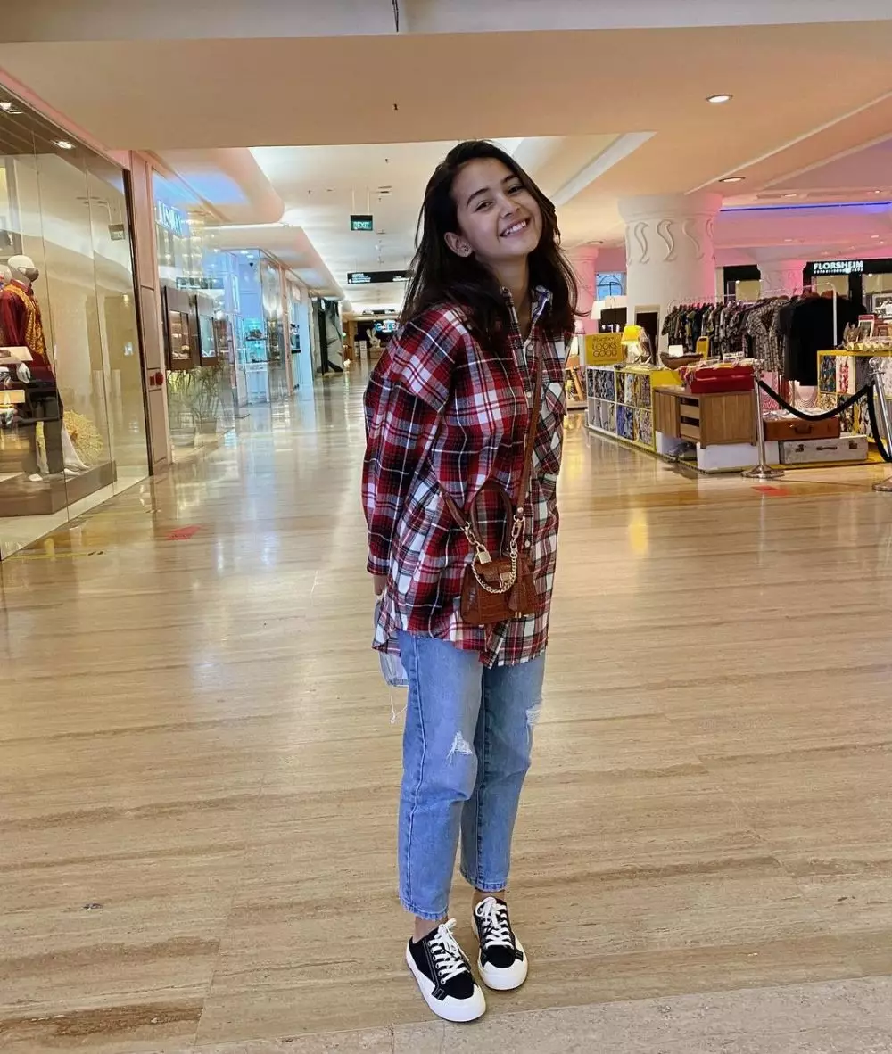 Seleb blasteran AS tanpa makeup © Instagram Seleb blasteran AS tanpa makeup © Instagram