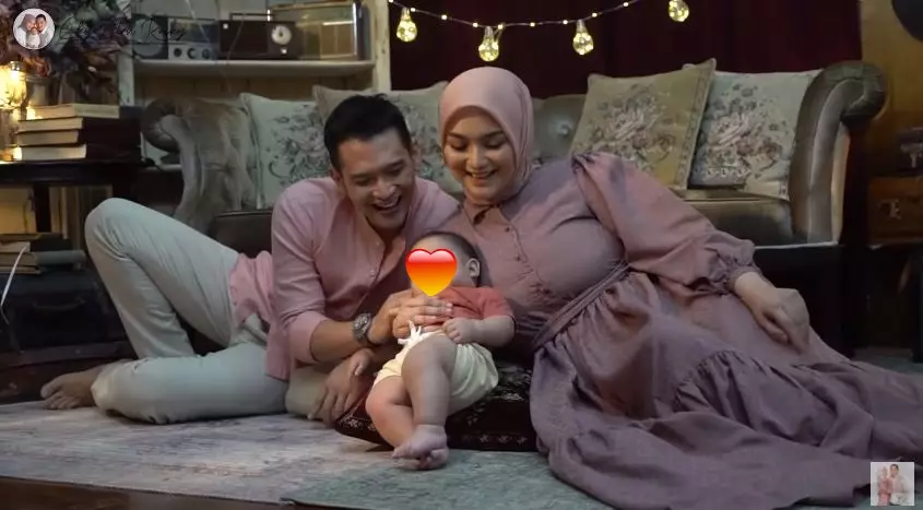 momen pemotretan citra kirana dan keluarga © Instagram