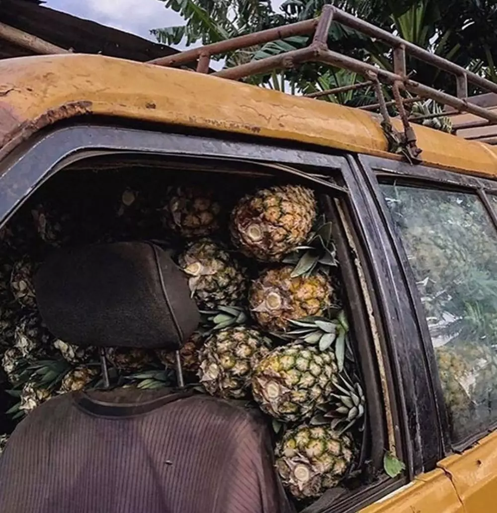 mobil penuh barang belanjaan © Berbagai Sumber mobil penuh barang belanjaan © Berbagai Sumber