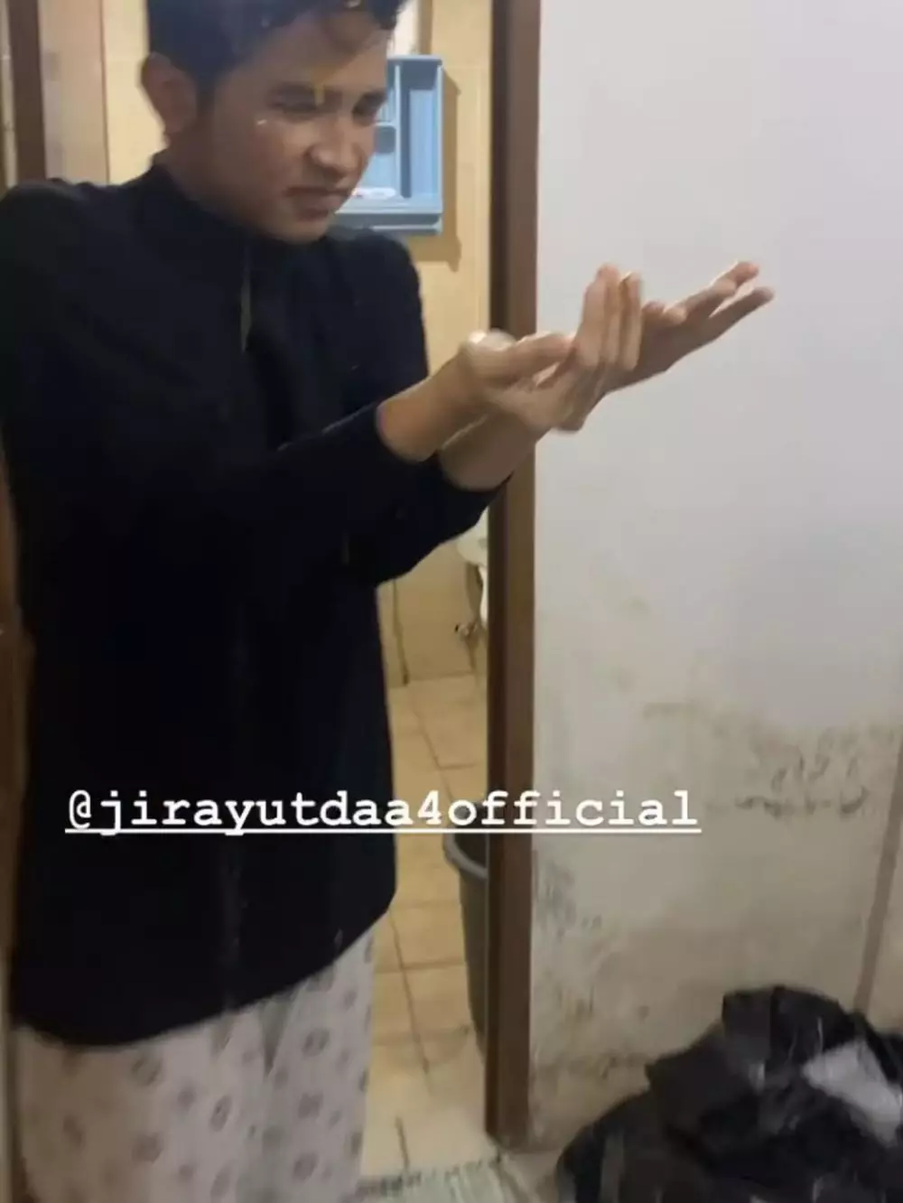 Momen ulang tahun Jirayut ke-20 Instagram © 2021 brilio.net