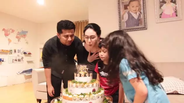 Momen ulang tahun Arumi Bachsin1 © 2021 brilio.net