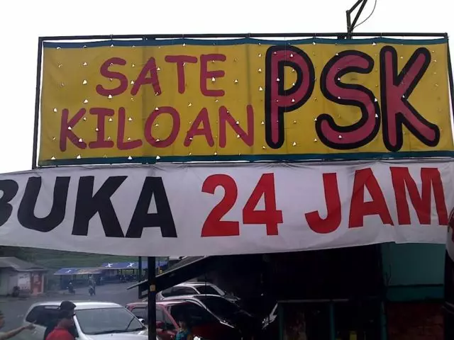 Tempat usaha buka 24 jam © berbagai sumber