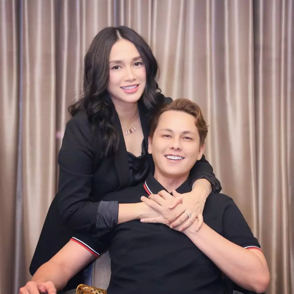 Ussy Sulistiawaty hampir batalkan pernikahan dengan Andhika © Istimewa Ussy Sulistiawaty hampir batalkan pernikahan dengan Andhika © Istimewa