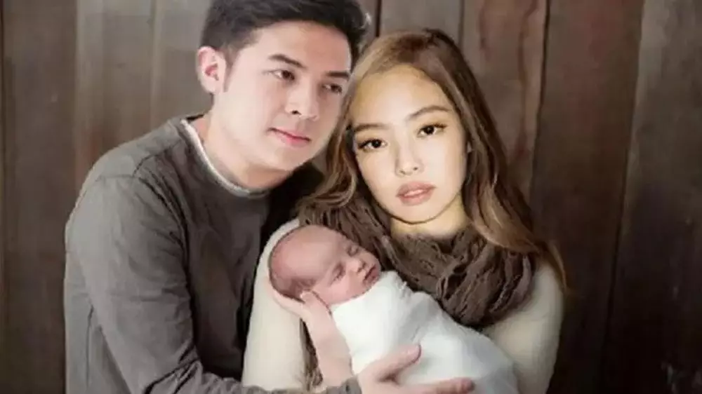 Foto editan halu warganet mesra bareng BLACKPINK © Instagram & Twitter