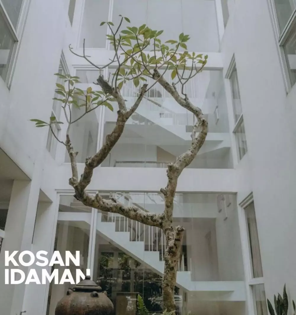 Potret kos-kosan milik Marini Zumarnis © 2021 brilio.net