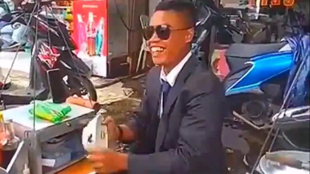 tukang bakso viral © 2021 brilio.net