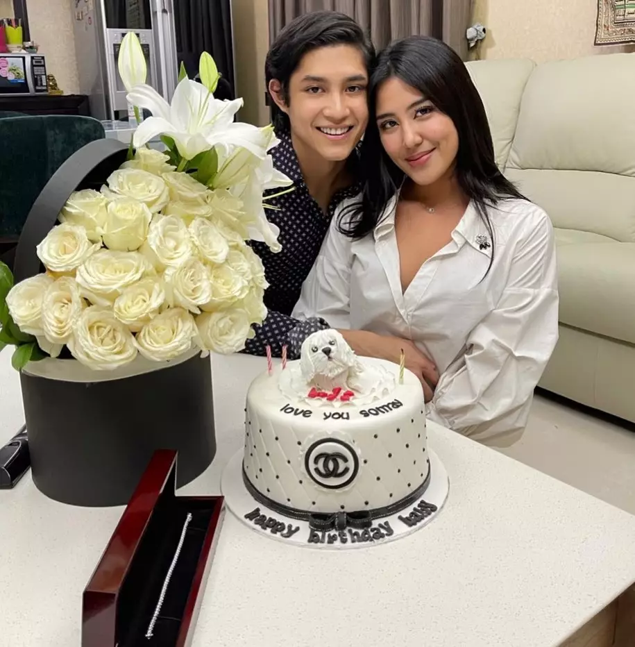 Teuku Rassya dan pacar makin lengket © Instagram Teuku Rassya dan pacar makin lengket © Instagram