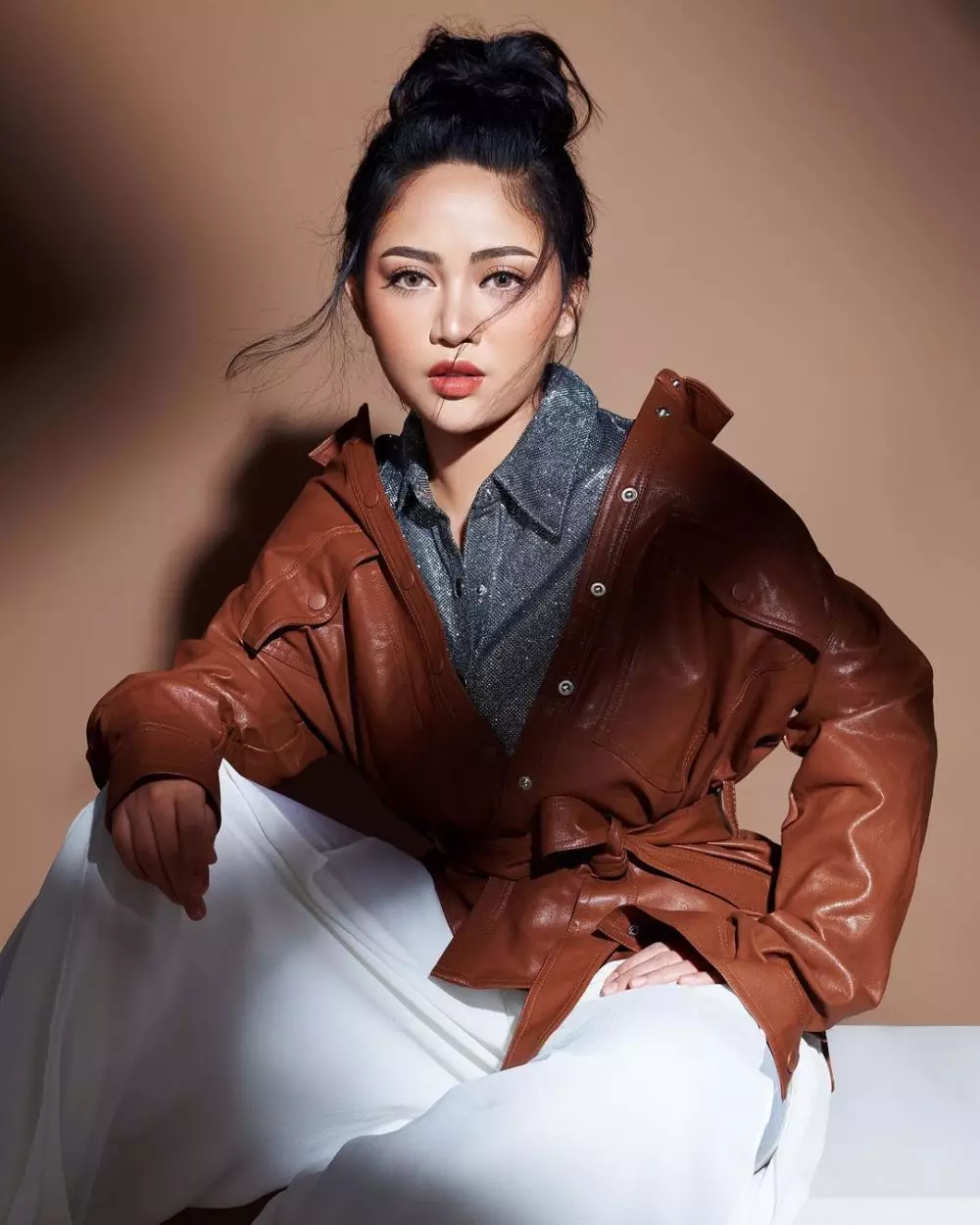 Gaya pemotretan Rachel Vennya terbaru © 2021 brilio.net