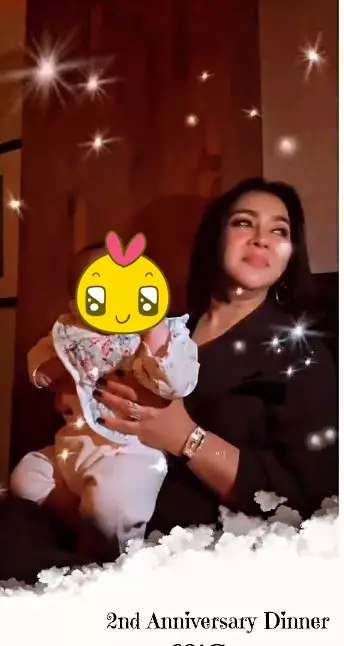 dinner Syahrini anniv ke-2 © Instagram