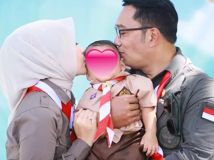Ridwan Kamil Rayakan ultah ke-1 anak angkat Instagram Ridwan Kamil Rayakan ultah ke-1 anak angkat Instagram