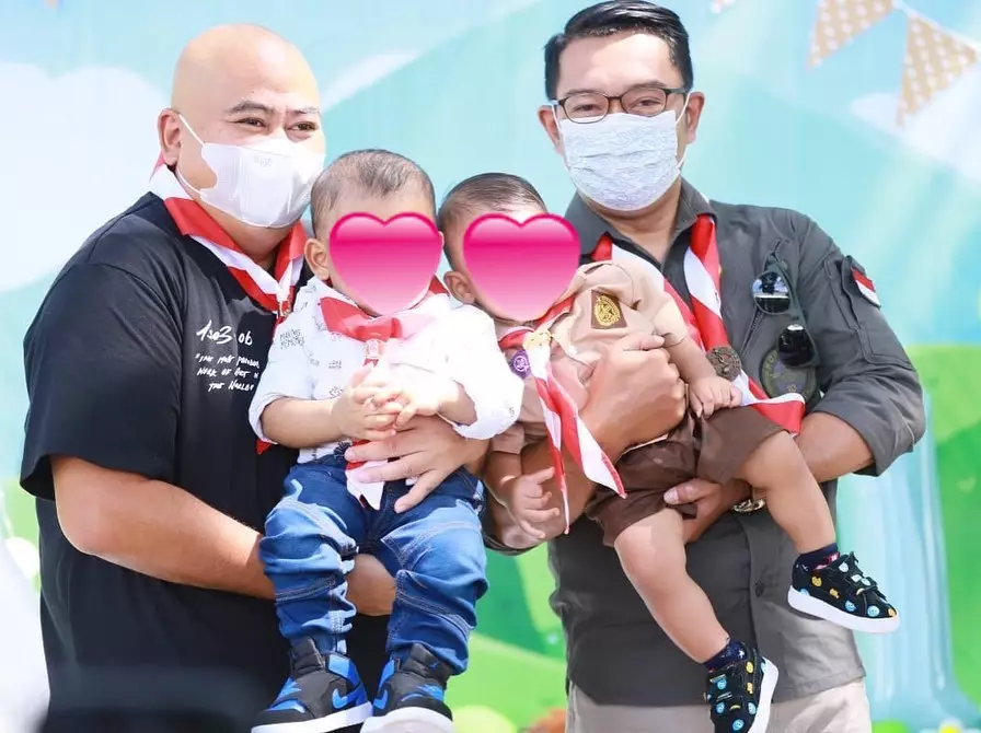 Ridwan Kamil Rayakan ultah ke-1 anak angkat Instagram Ridwan Kamil Rayakan ultah ke-1 anak angkat Instagram
