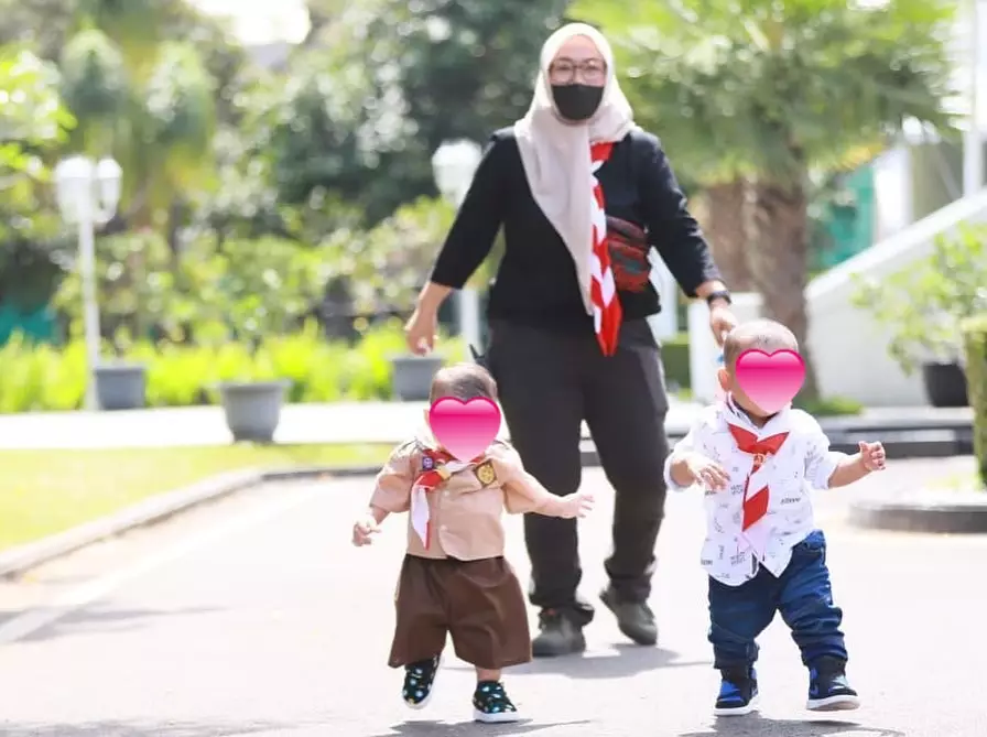 Ridwan Kamil Rayakan ultah ke-1 anak angkat Instagram Ridwan Kamil Rayakan ultah ke-1 anak angkat Instagram