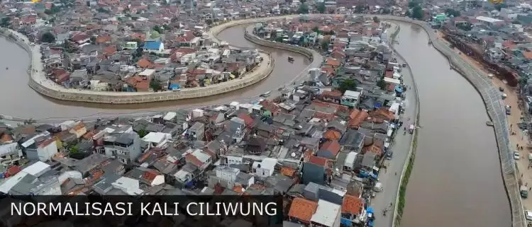 Kelebihan dan kekurangan dua wilayah di barat dan timur Jakarta