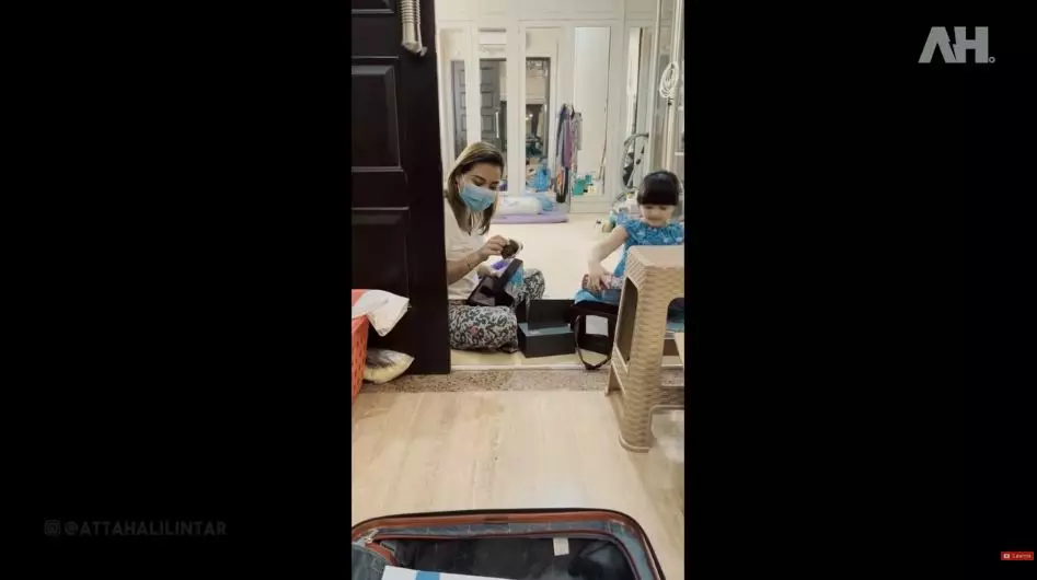 Momen Atta Halilintar jenguk Aurel Hermansyah Youtube  © 2021 brilio.net