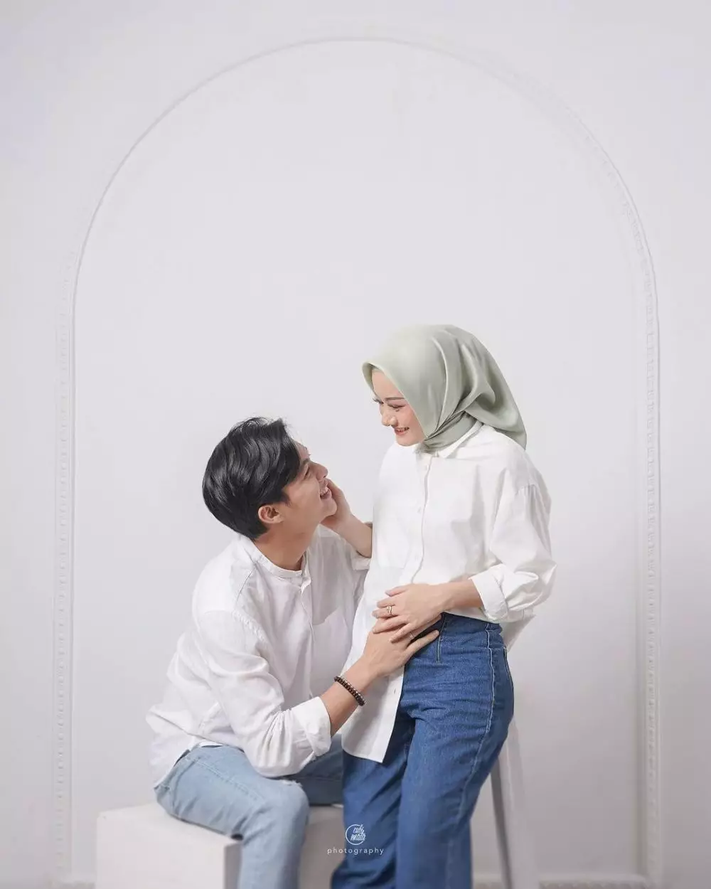 OOTD Dinda Hauw © 2021 brilio.net OOTD Dinda Hauw © 2021 brilio.net