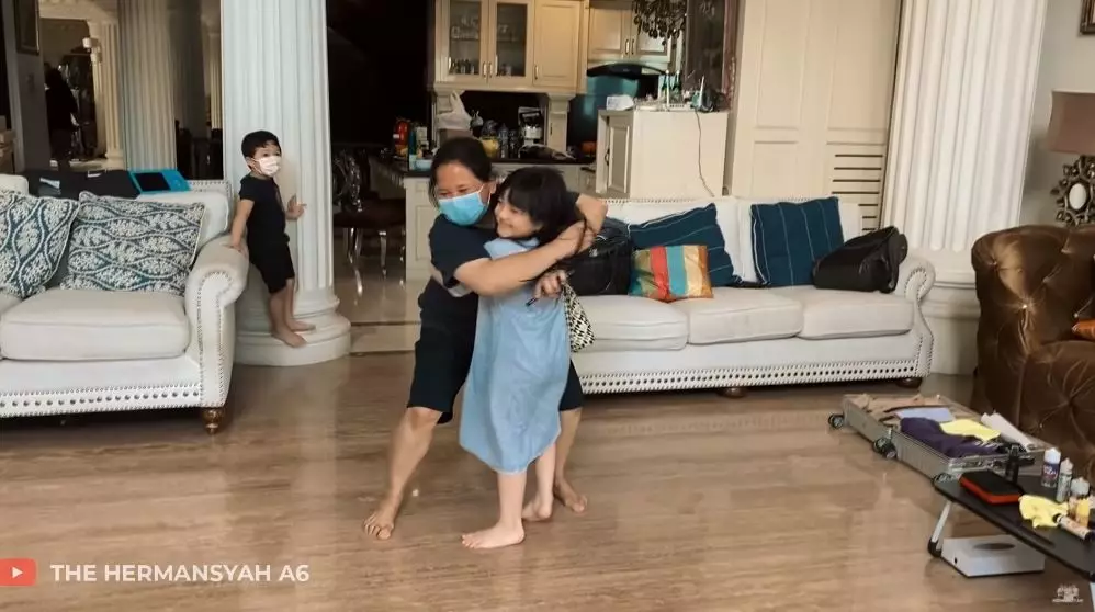 momen Arsy sembuh  © YouTube