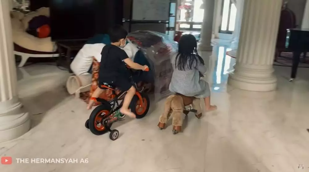 momen Arsy sembuh  © YouTube