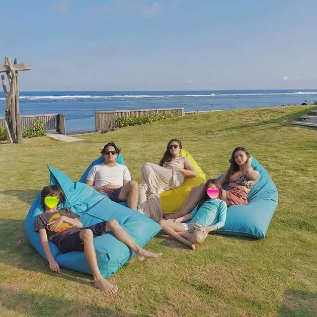 kenangan Wulan Guritno & Adilla Dimitri © 2021 brilio.net